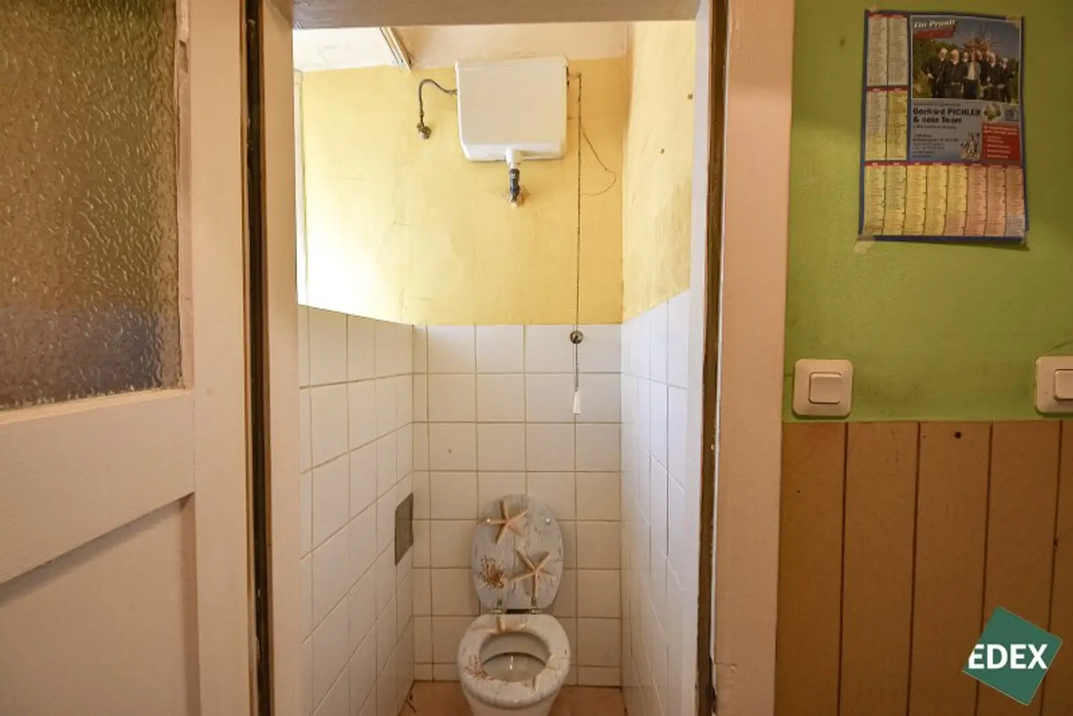 Charmante 2-Zimmer-Altbauwohnung mit separater Küche – renovierungsbedürftig, aber mit viel Potenzial!