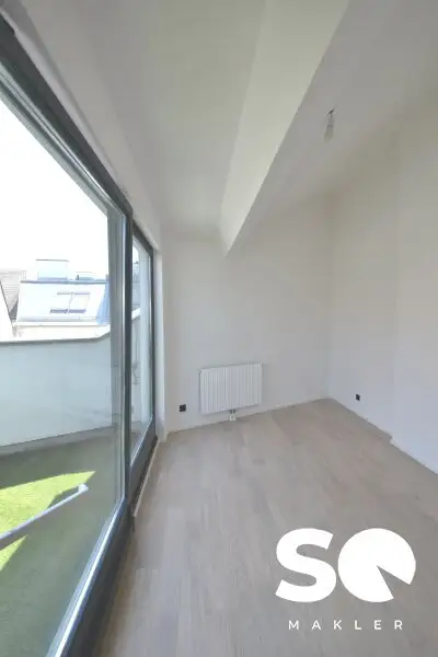 #SQ - STILVOLLE DG-WOHNUNG MIT SONNIGER TERRASSE BEIM AUGARTEN (GAUßPLATZ) & NÄHE DONAUKANAL (U4)