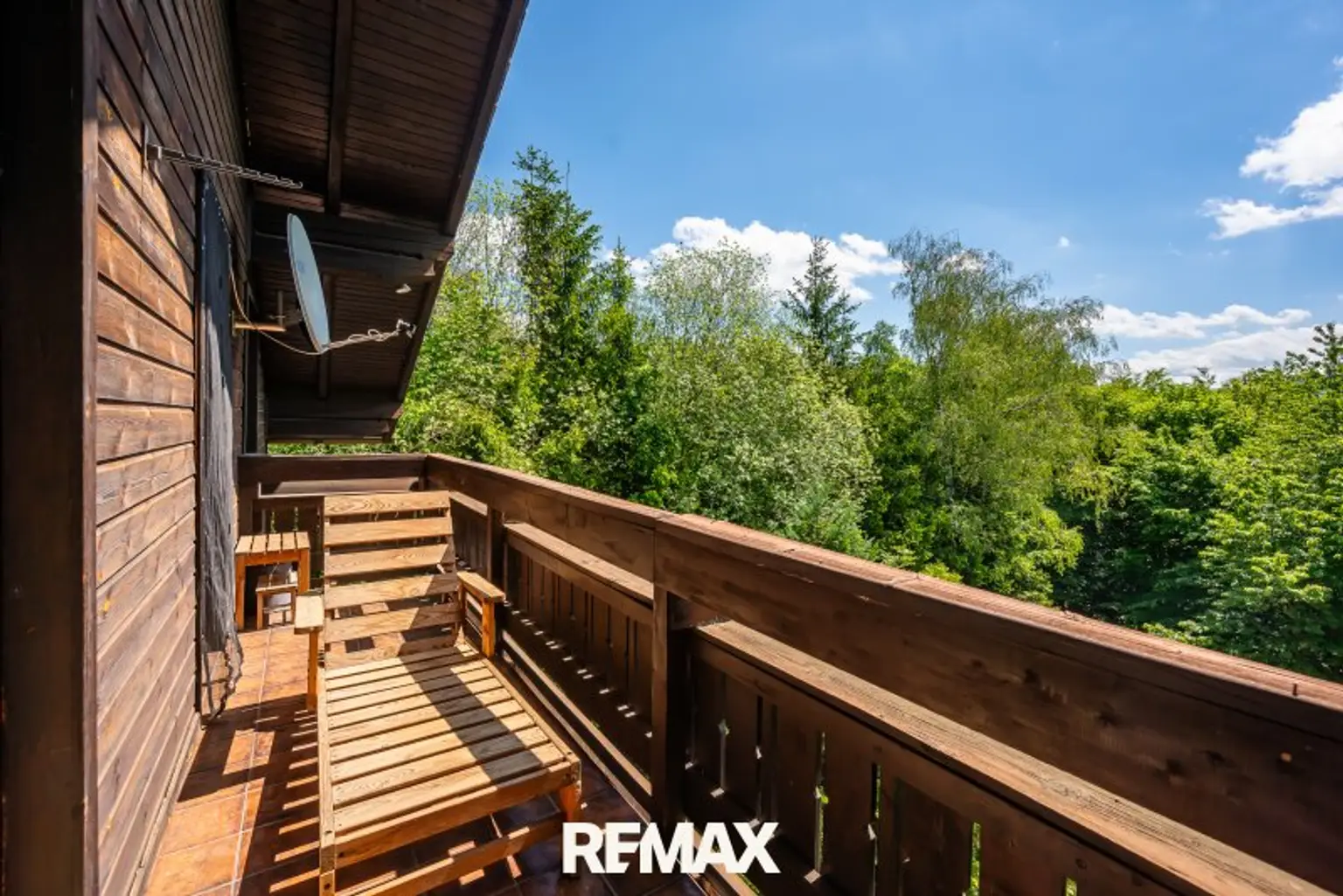 Balkon Obergeschoss mit Blick ins Grüne
