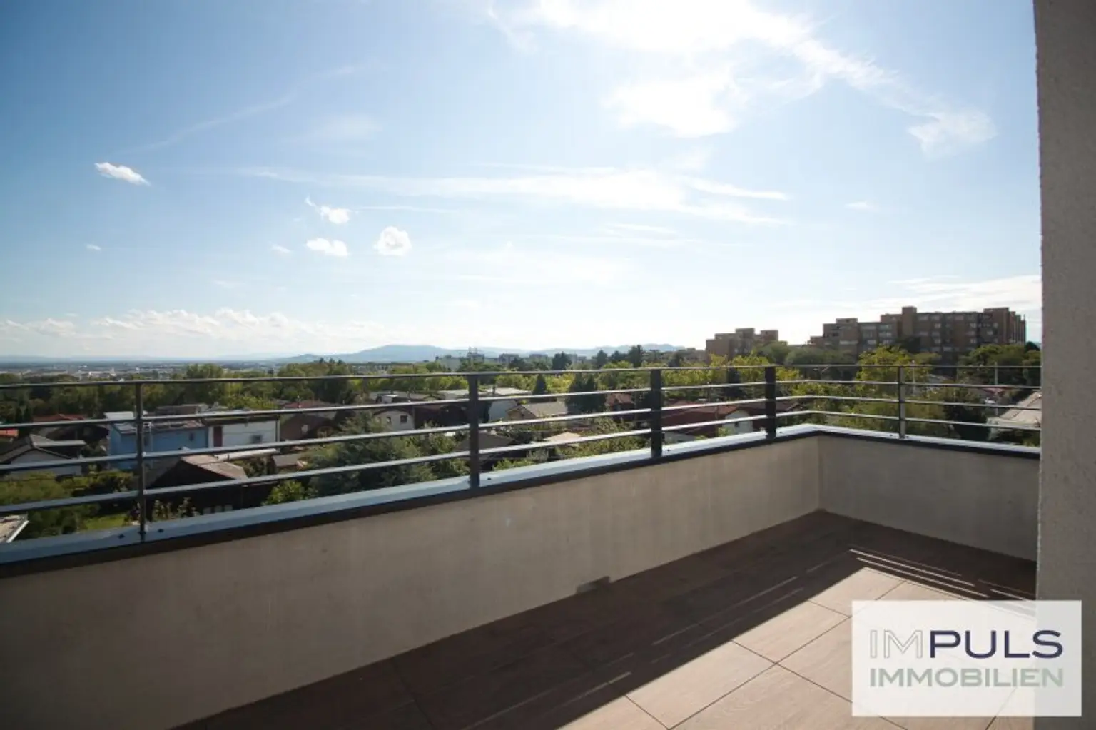 Neubau mit Style – 4-Zimmer-Wohnung mit Terrasse, Balkon & WG-Potenzial