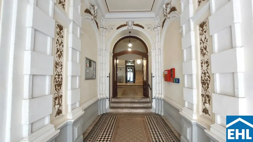 Traumhafte 3-Zimmer-Maisonette im Dachgeschoss mit Dachterrasse im Servitenviertel - U4 Nähe!