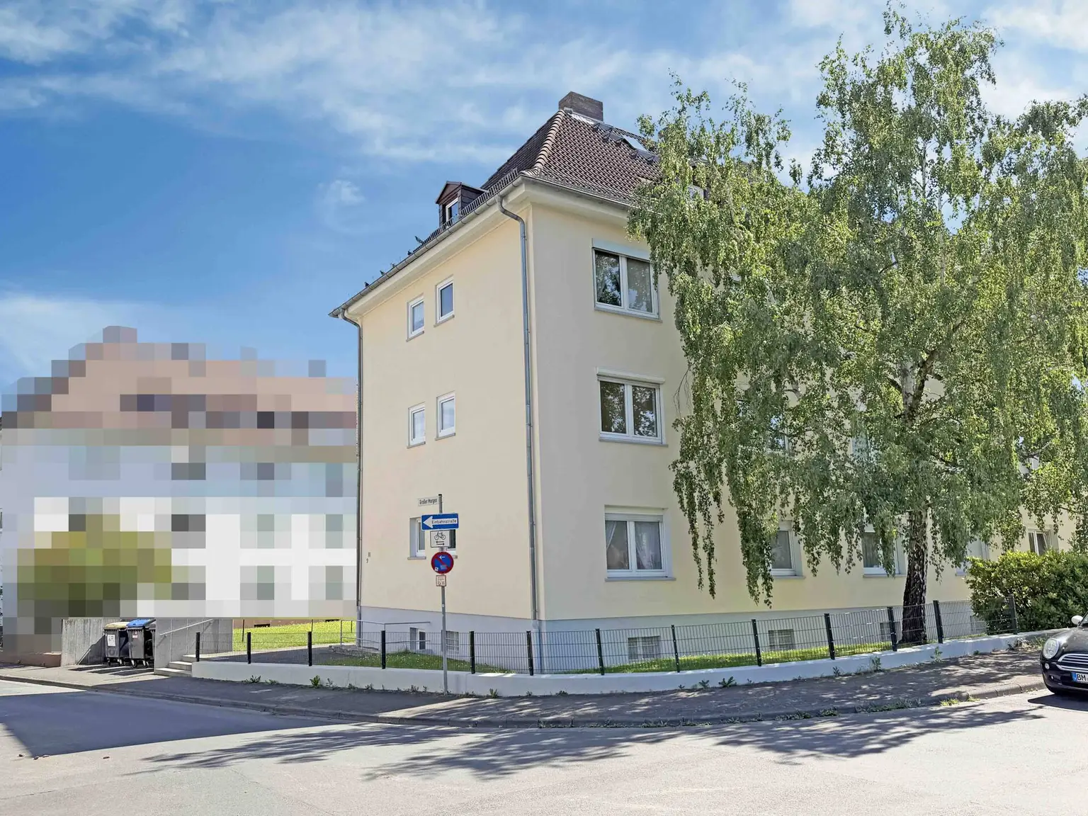 Straßenansicht