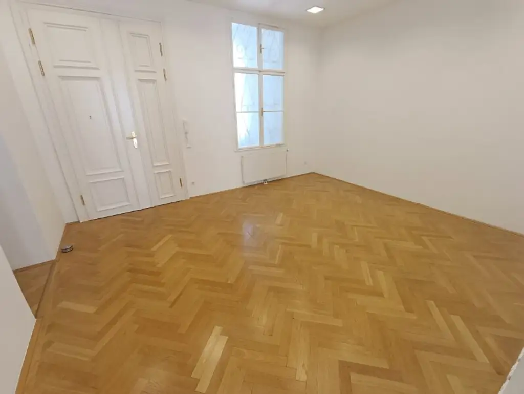 Büro oder Praxis in Bestlage gesucht? Großzügige 193 m² im 1. Bezirk! Jahrhundertwendehaus mit Fernwärme & Lift, Nähe U2 Schottenring!