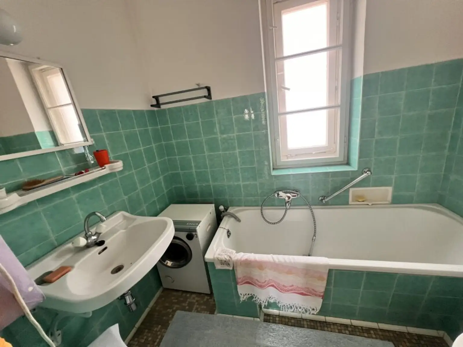 ++entzückendes, altes Wohnhaus mit wunderschönem Garten und Nebengebäude in Oberzeiring++
