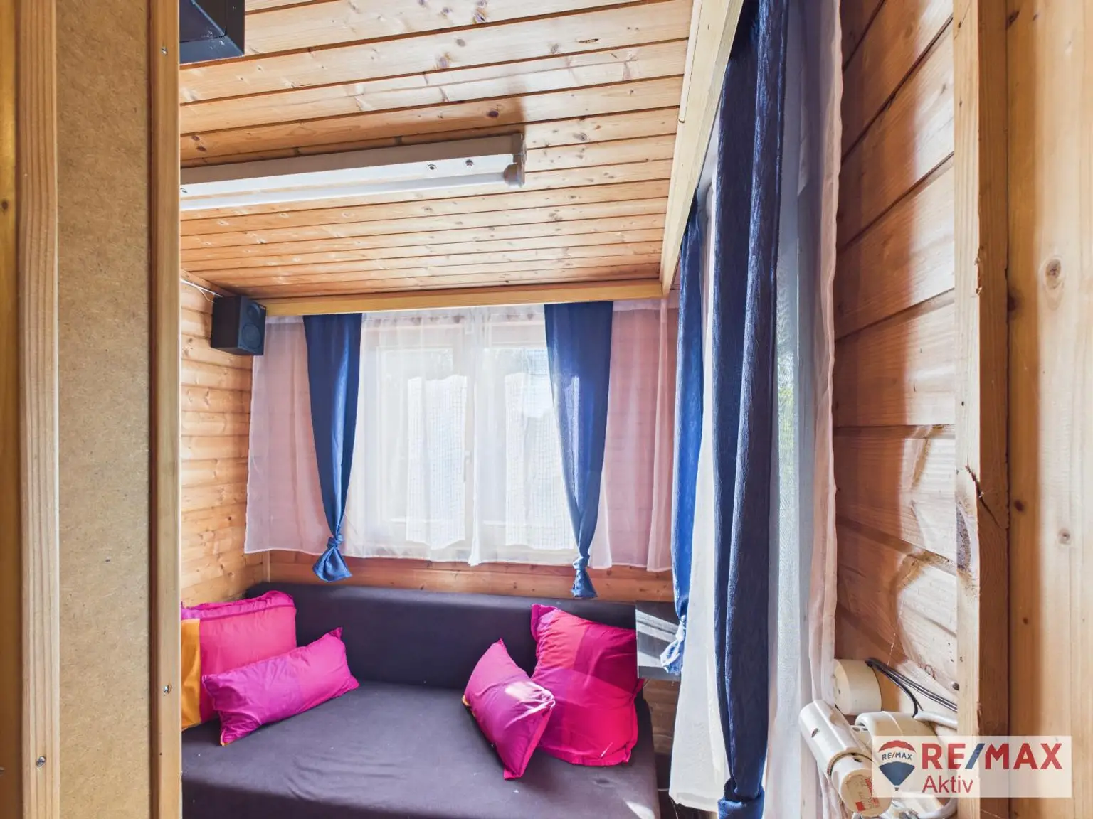 Badebungalow auf Pachtgrund mit direktem Seezugang