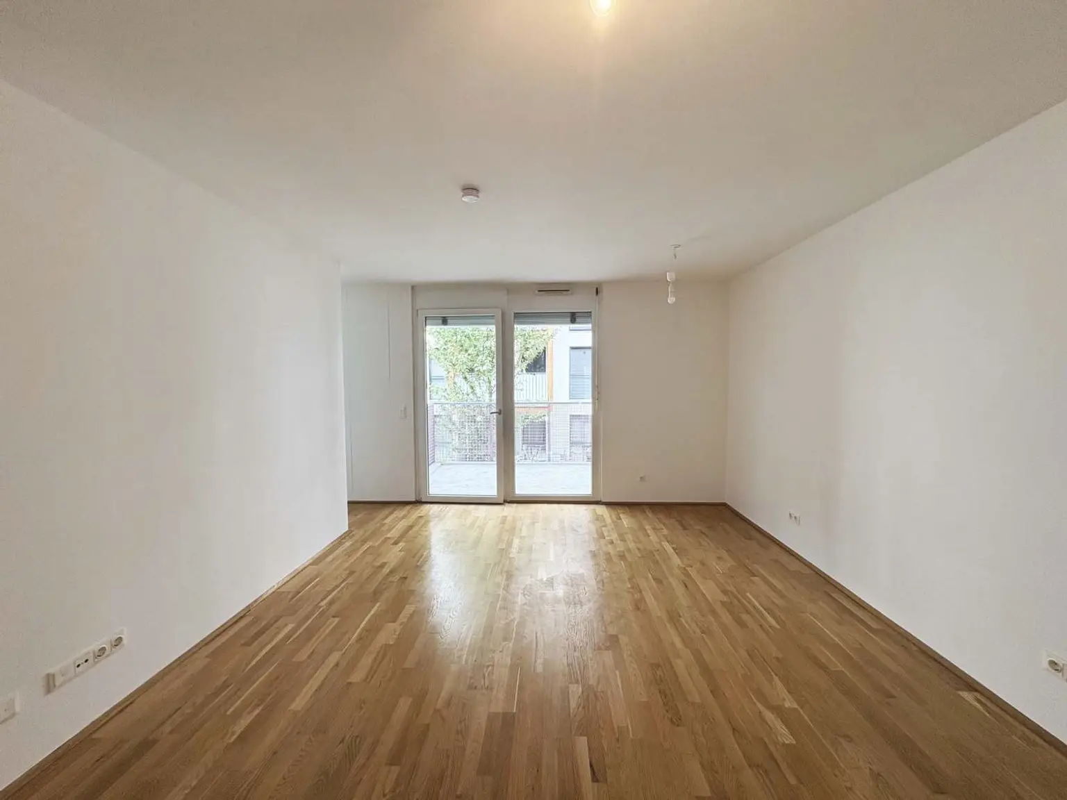 Q11 Leben in Simmering 
- Balkonwohnung mit 2 Zimmern nächst Lorystraße!