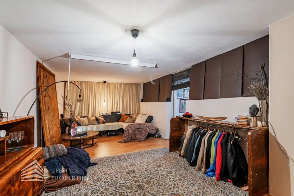 Luxuriöse Parkvilla mit einzigartigem Fernblick am Kahlenberg