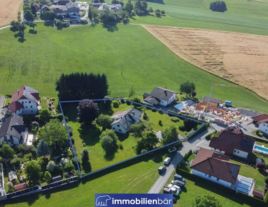Idyllisches Baugrundstück in Esternberg - Vielseitiges Potenzial nahe Passau