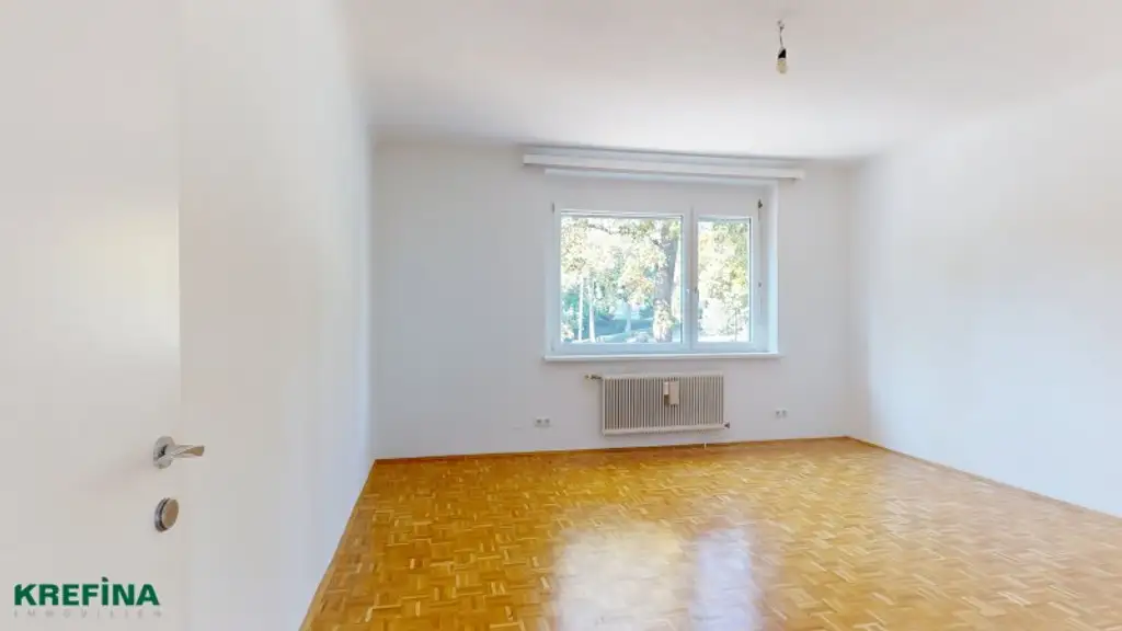 Hasenauerstraße: Umgeben von sattem Grün - Loggia Wohnung - gute Raumaufteilung - angenehme Nachbarschaft