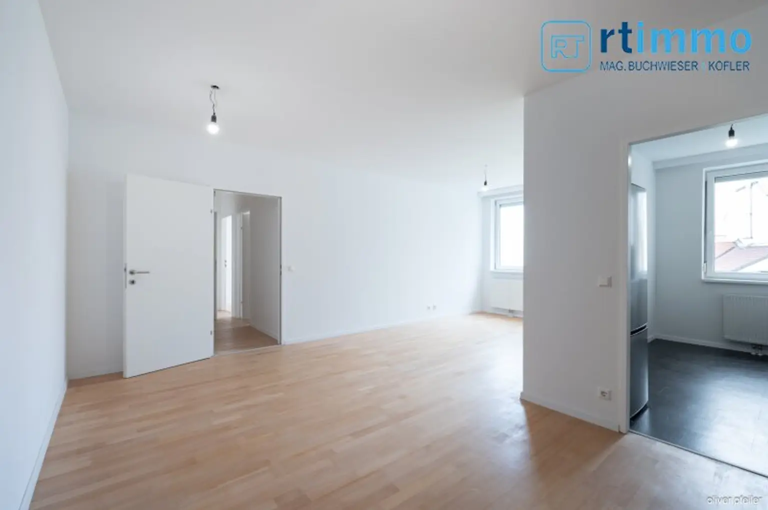 NEUSANIERTE 3 ZIMMER WOHNUNG IM ZENTRUM MÖDLINGS BEI DER FUSSGÄNGERZONE