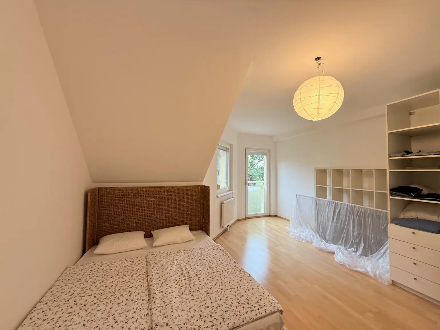 4- Zimmer Familienhit mit zwei Stellplätzen und Garten