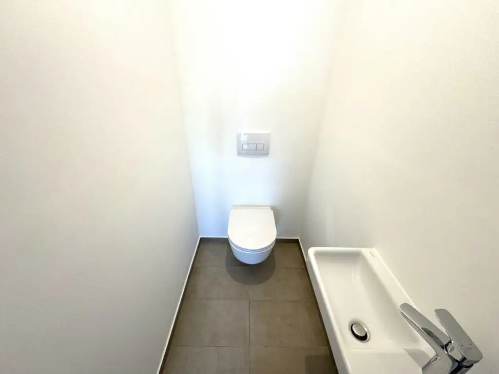 WOHNEN UND GENIESSEN IM SÜDWESTEN VON WIEN! PERFEKTE INFRASTRUKTUR – NÄHE SCHÖNBRUNN!