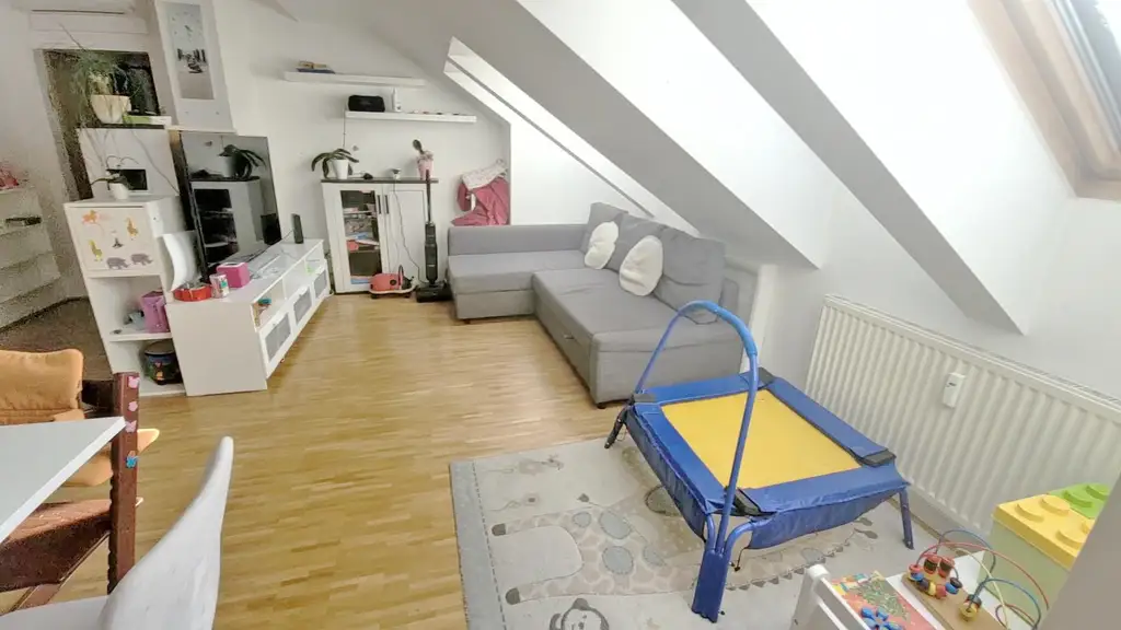 ENNS - Helle, großzügige 3-Zimmerwohnung mit zwei Balkonen und KFZ-Stellplatz!