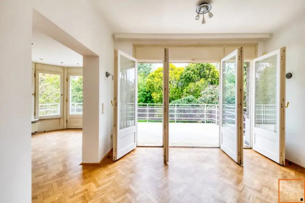 Bauhausvilla in zentraler Grinzinger Bestlage