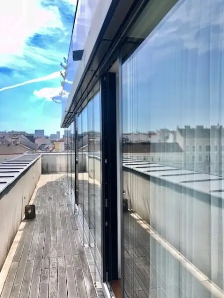 MIETWOHNUNG-INNENSTÄDTISCHE & EXQUISITE - PENTHOUSE- WOHNUNG-OHNE DACHSCHRÄGEN! mit 2,5-Zimmern in Top Lage - NASCHMARKT - 1060 WIEN!