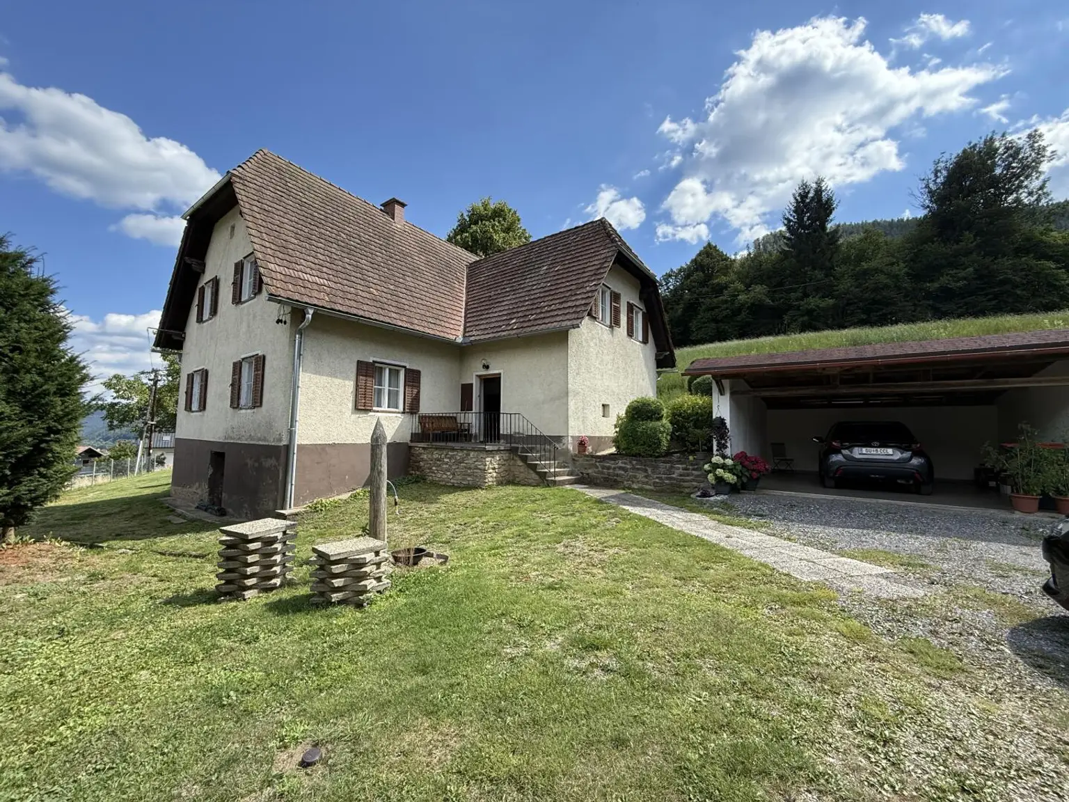 Übelbach, Wohnhaus zum sanieren mit großem Grundstück in Grünlage