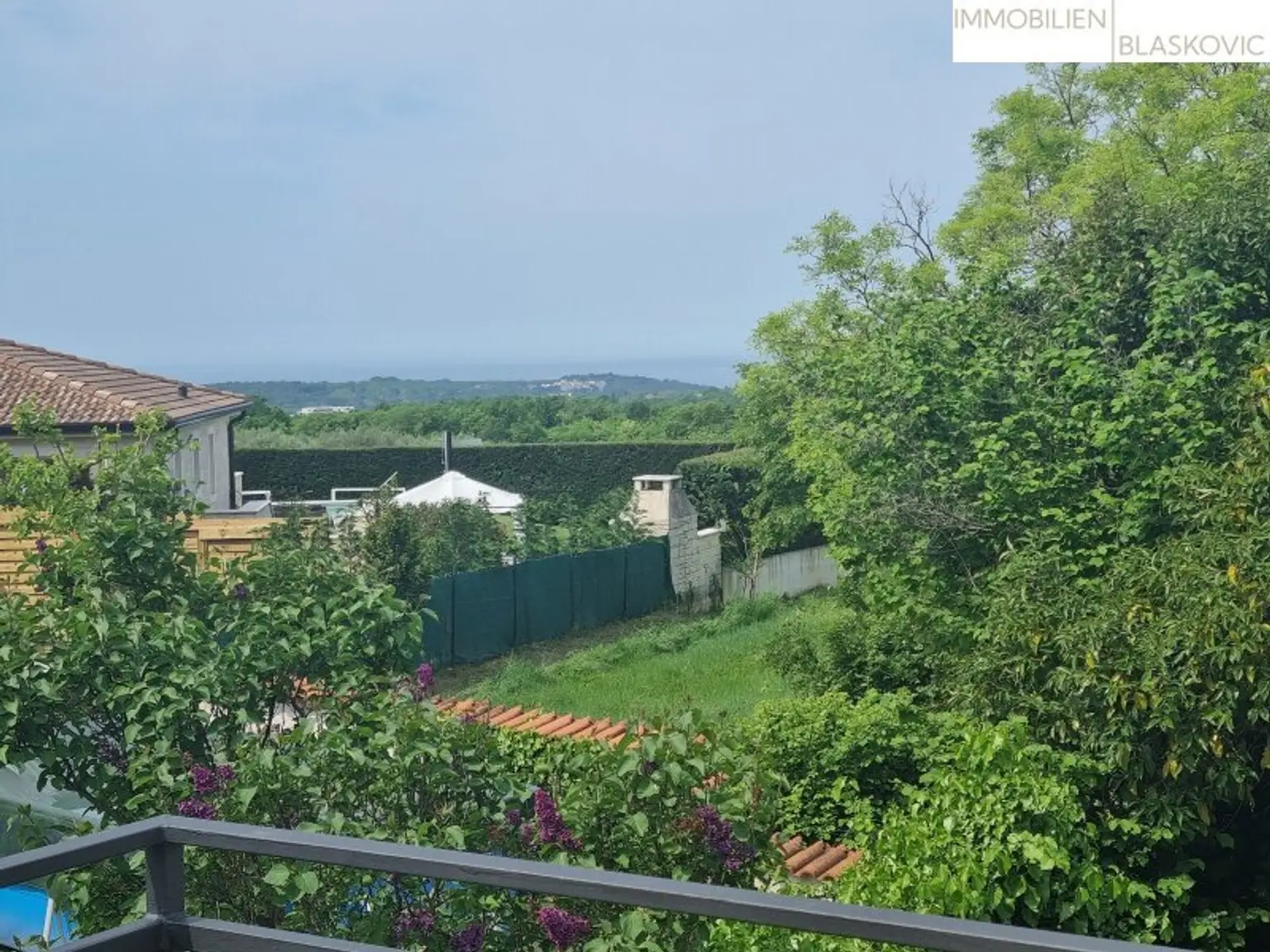 Juwel - Restauriertes Steinhaus mit Pool und Meerblick