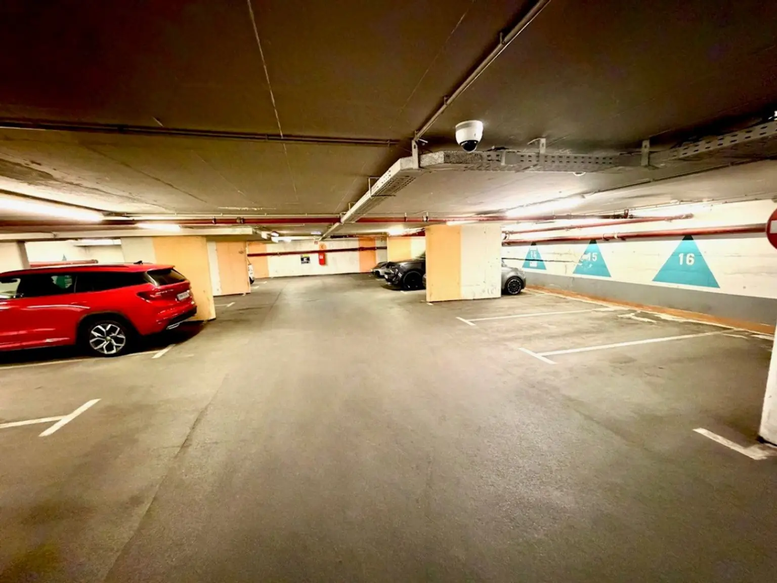 1 | ++ PKW-TIEFGARAGENPLÄTZE ++ in Mödling, Enzersdorfer Strasse 4 | Prima Service Immobilien