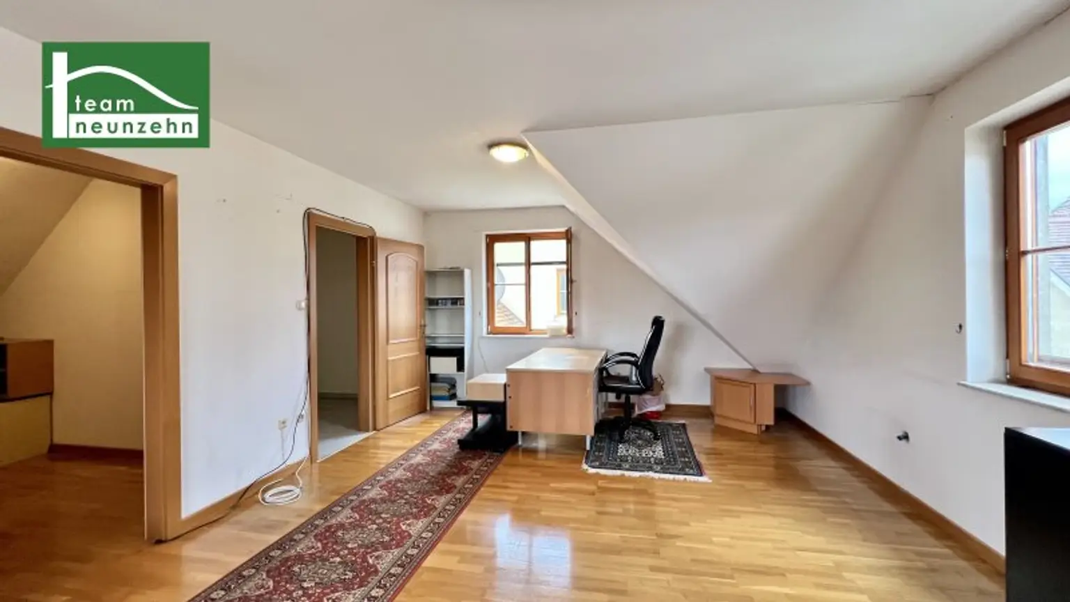 Großzügiges Reihenhaus auf 245m² Eigengrund - 173m² Wnfl., 5x Zimmer & zusätzlichem Keller von 63m².