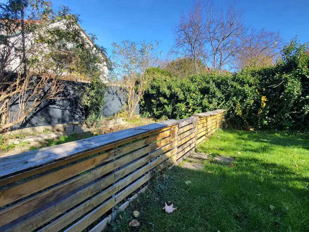 KLEINES JAHRHUNDERTWENDEHAUS IN VERKEHRSBERUHIGTER LAGE IN BADEN