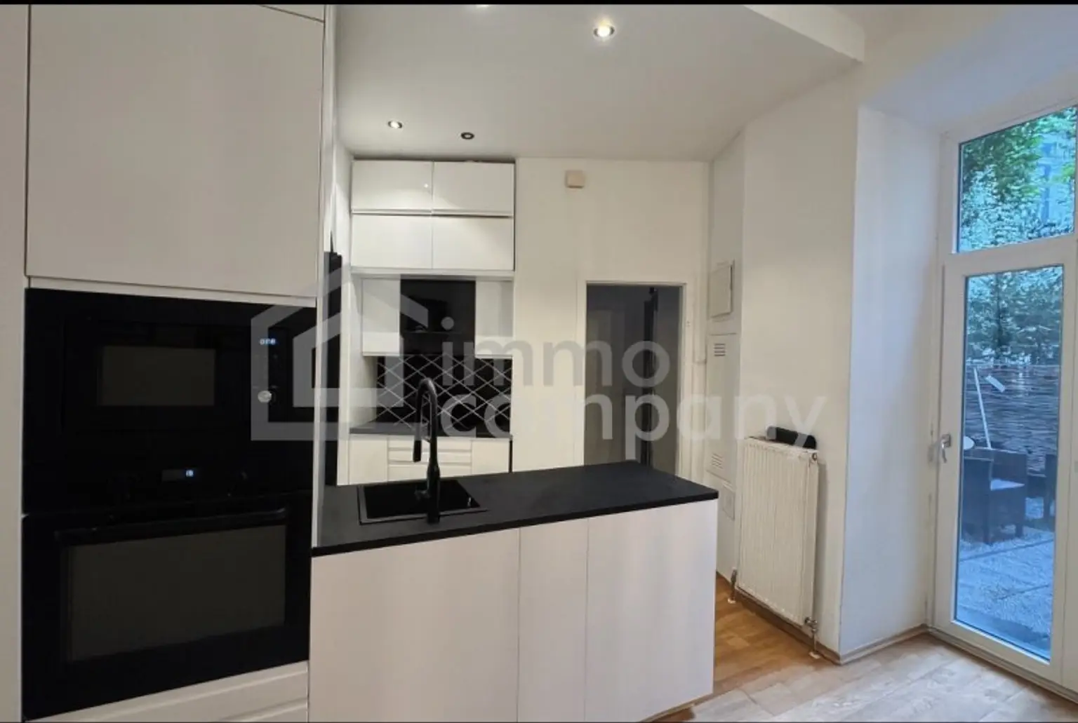 Stilvolle 3 - Zimmer - Wohnung mit Garten und Terrasse - urbanes Wohnen im 2.Bezirk