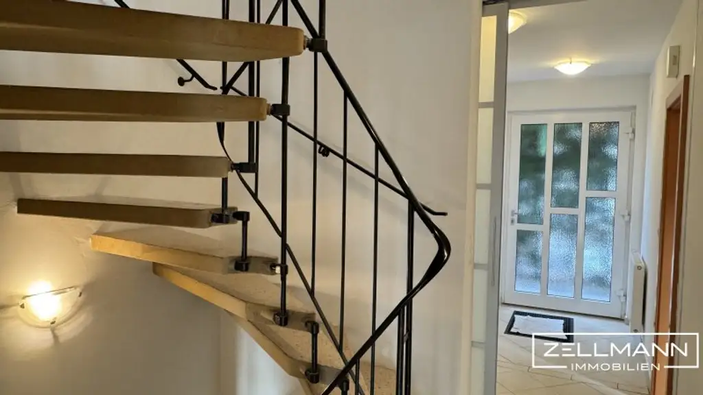 modernes Reiheneckhaus mit schönem Südgarten | ZELLMANN IMMOBILIEN