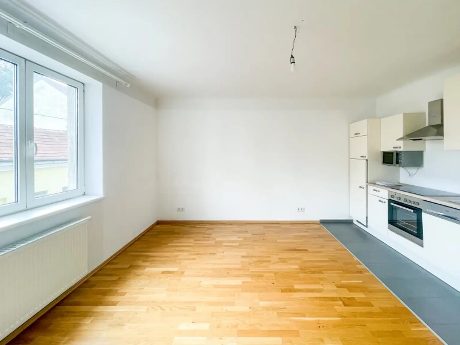 Helle 2-Zimmerwohnung mit hofseitigem Schlafzimmer – Nähe U4/U6 & Meidlinger Markt