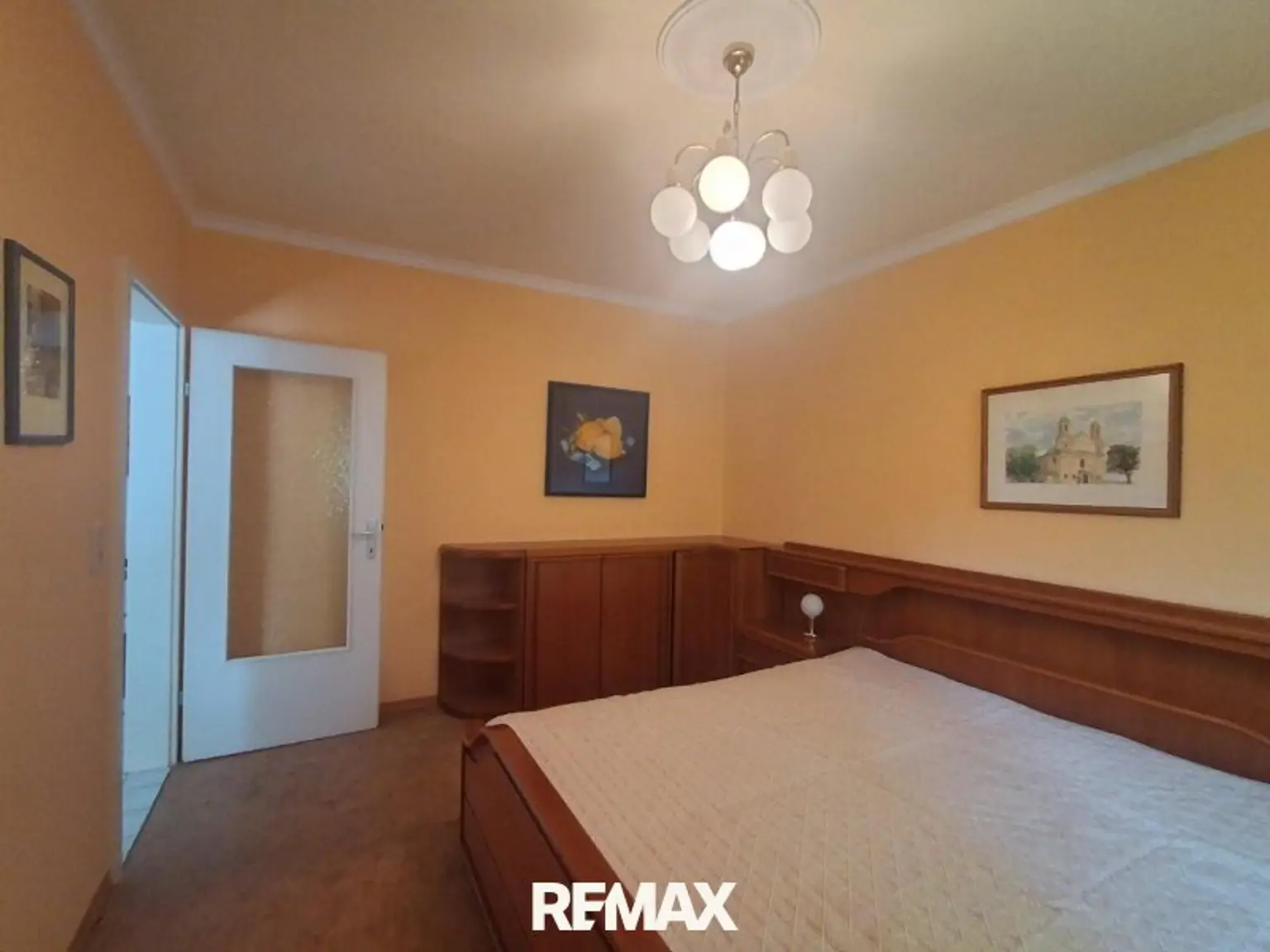 15 Schlafzimmer Strasshof