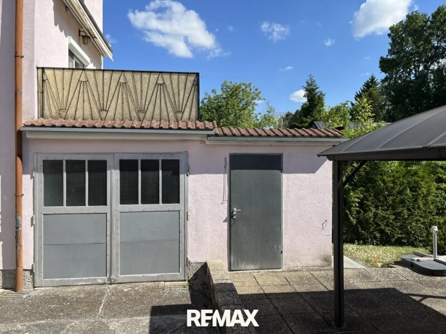 Garage und Nebenraum