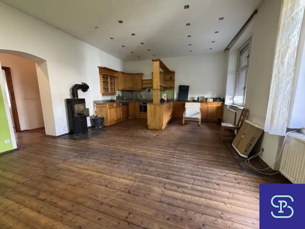 Betriebsobjekt 435m² mit Einfahrt Nähe Linzer Straße - 1140 Wien