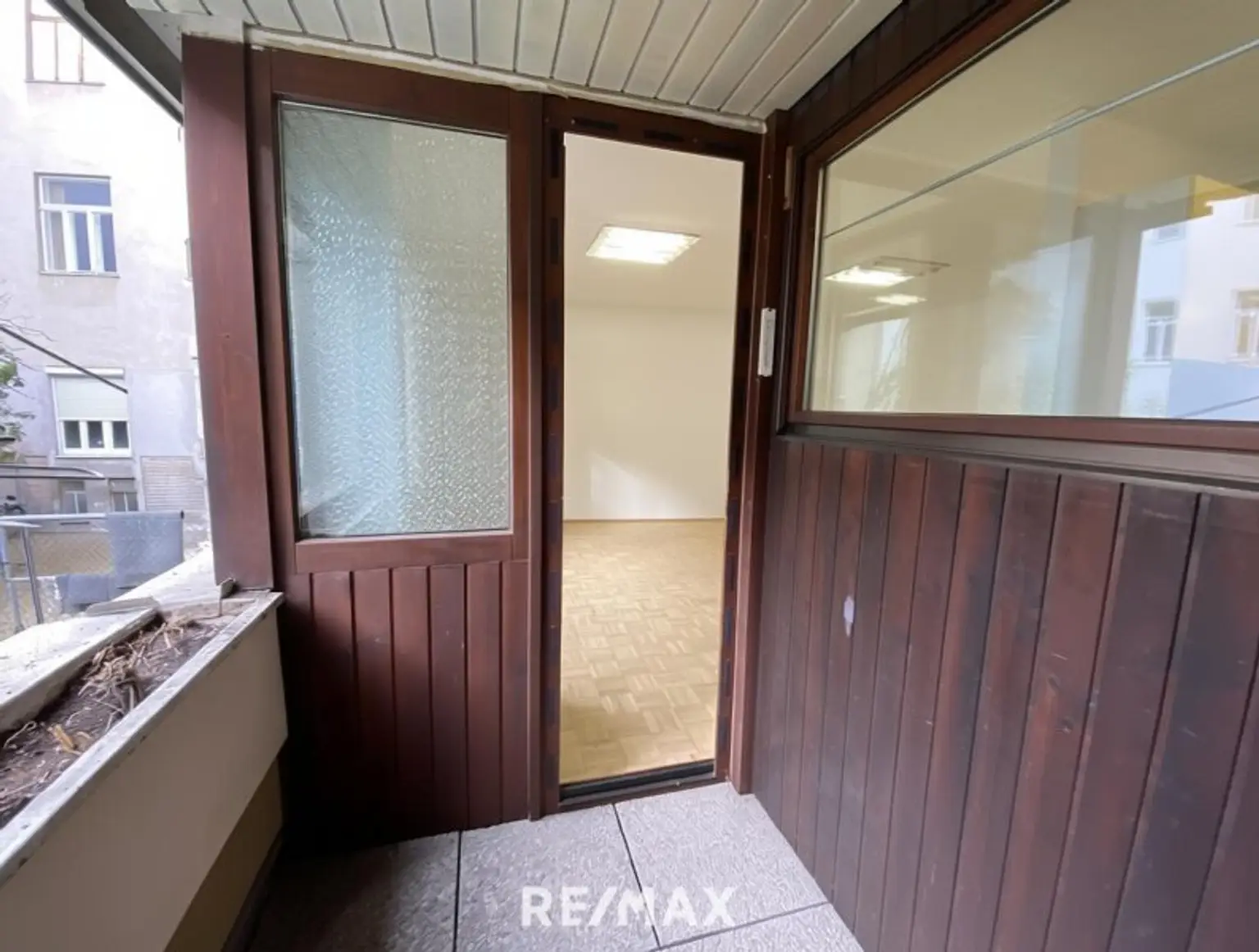 Loggia-Familien-Wohnung nahe U6 und Brunnenmarkt