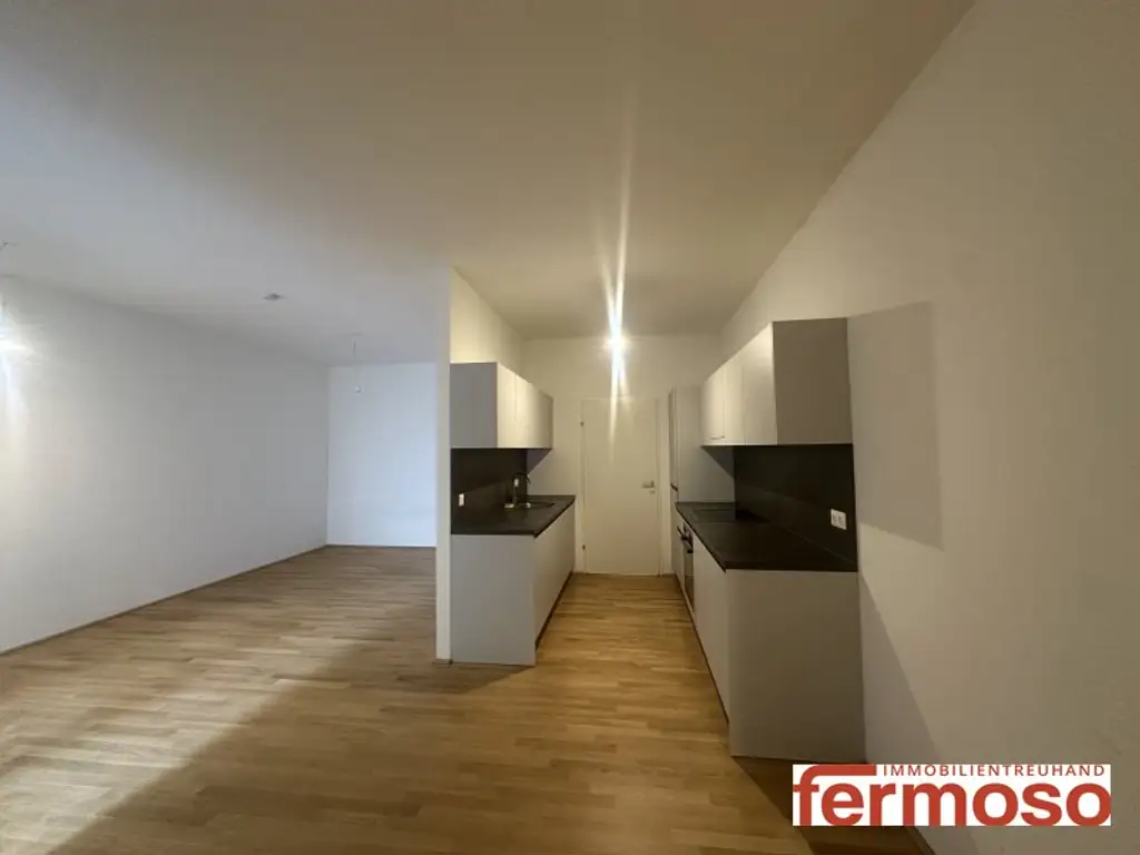 Neuwertige 2-Zimmer-Wohnung mit Garten und Loggia im Herzen von 1210 Wien!