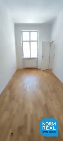 2 Zimmerwohnung Altbau