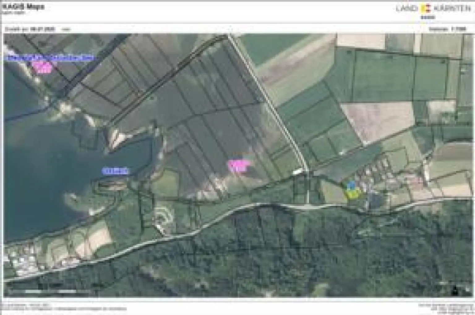 ebenes Baugrundstück  1159 m² -  Alt Ossiach  - ohne Bauverpflichtung - Mit weißer Gartenhütte  : )