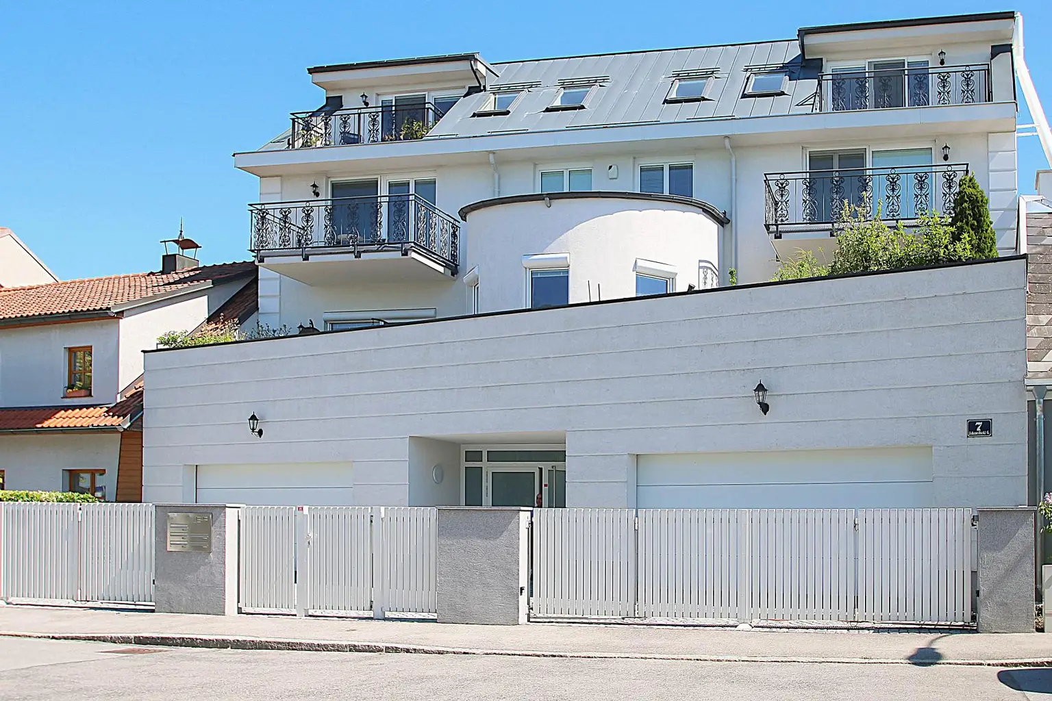 Panorama Aussicht auf einen Park - DG Wohnung in einer tollen Lage!