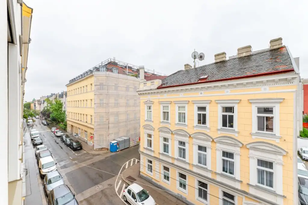 Erstbezug ab Dezember! 1,5-Zimmer-Loggiawohnung inkl. Stellplatz zu vermieten!