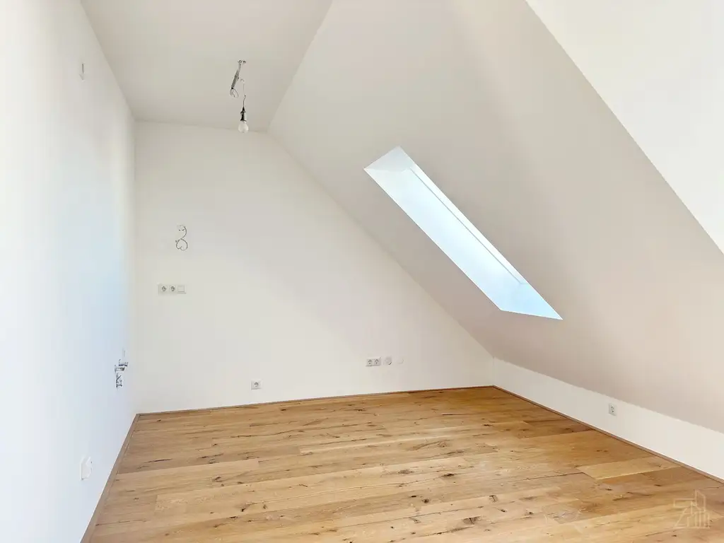 Helle Dachgeschoßwohnung mit südseitiger Terrasse & Grünblick | 2 Zimmer | ERSTBEZUG