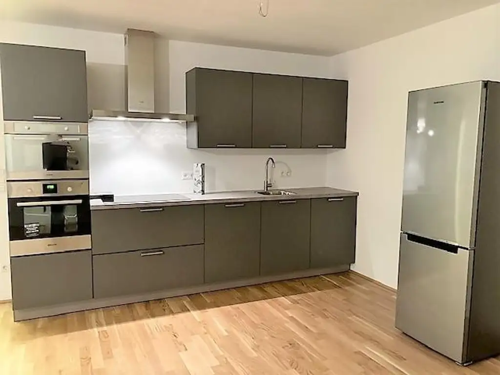 Beeindruckende 3 Zimmerwohnung mit Dachterrasse