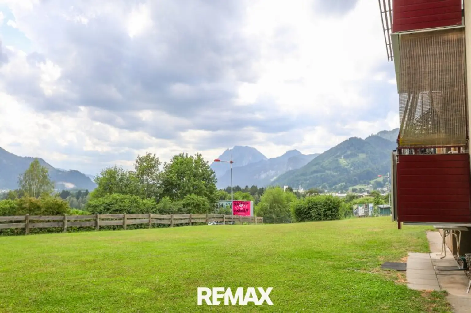 Ausblick und Gemeinschaftsgarten