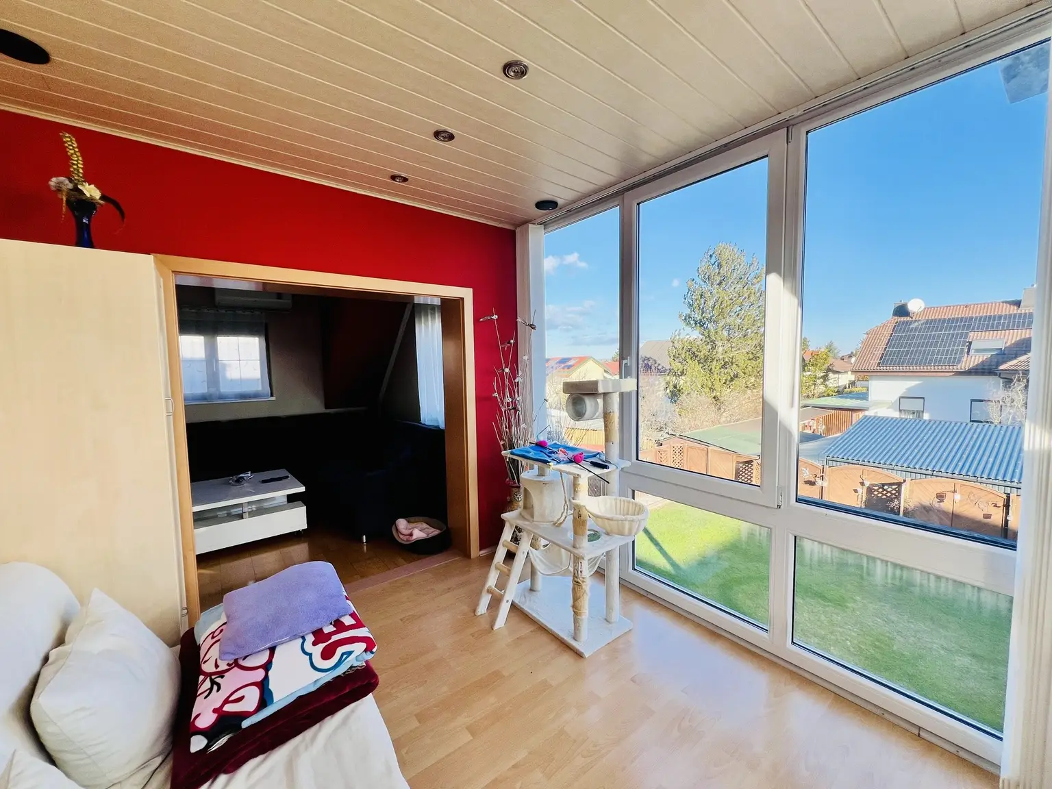 Mehrfamilienhaus mit 17 kw Solaranlage