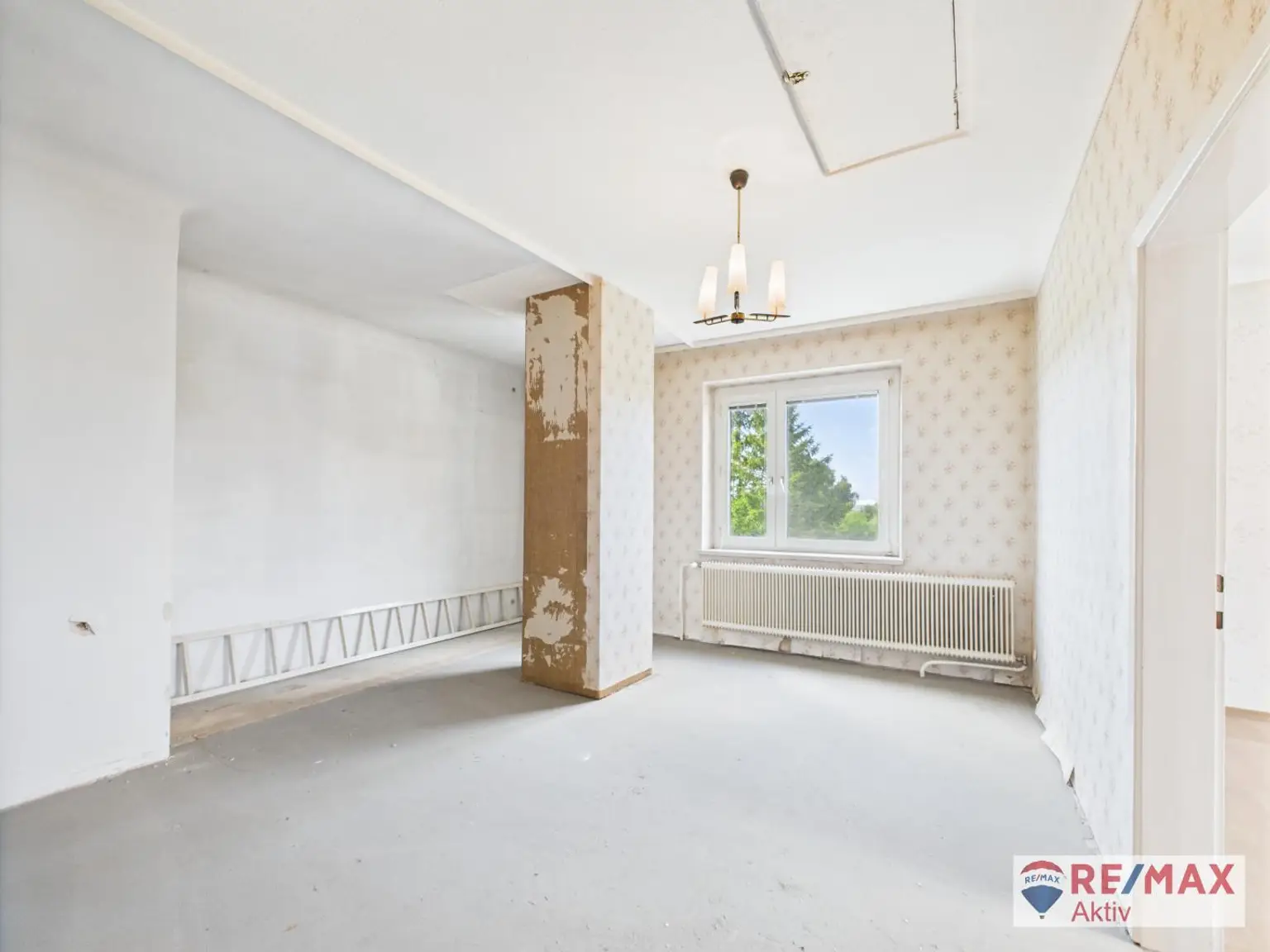 Viel Platz für Ihre Wohnträume: Großes Einfamilienhaus auf 829 m² Grund