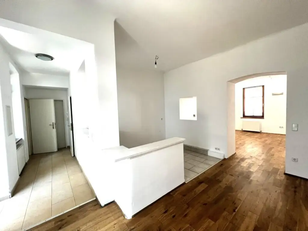 Großzügige 3-Zimmer-Praxis oder Büro mit Gartenterrasse in Wien 12 - Hetzendorf inkl. Gartenterrasse - barrierefrei(!)