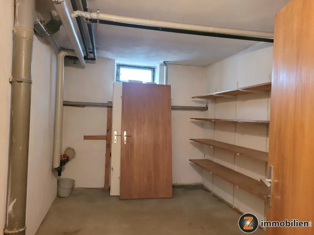 Großzügiges Wohnhaus mit Lift im lebenswerten Lockenhaus!