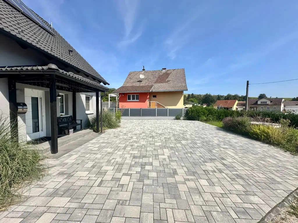 OPEN HOUSE! Komfortables Einfamilienhaus in ruhiger Lage