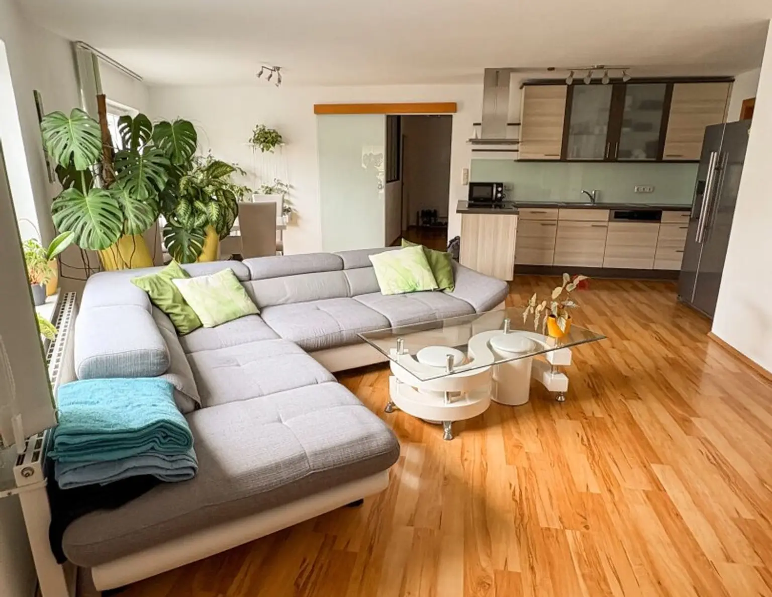 3-Zimmer-Wohnung mit offenem Wohnbereich und viel Licht in Ansfelden