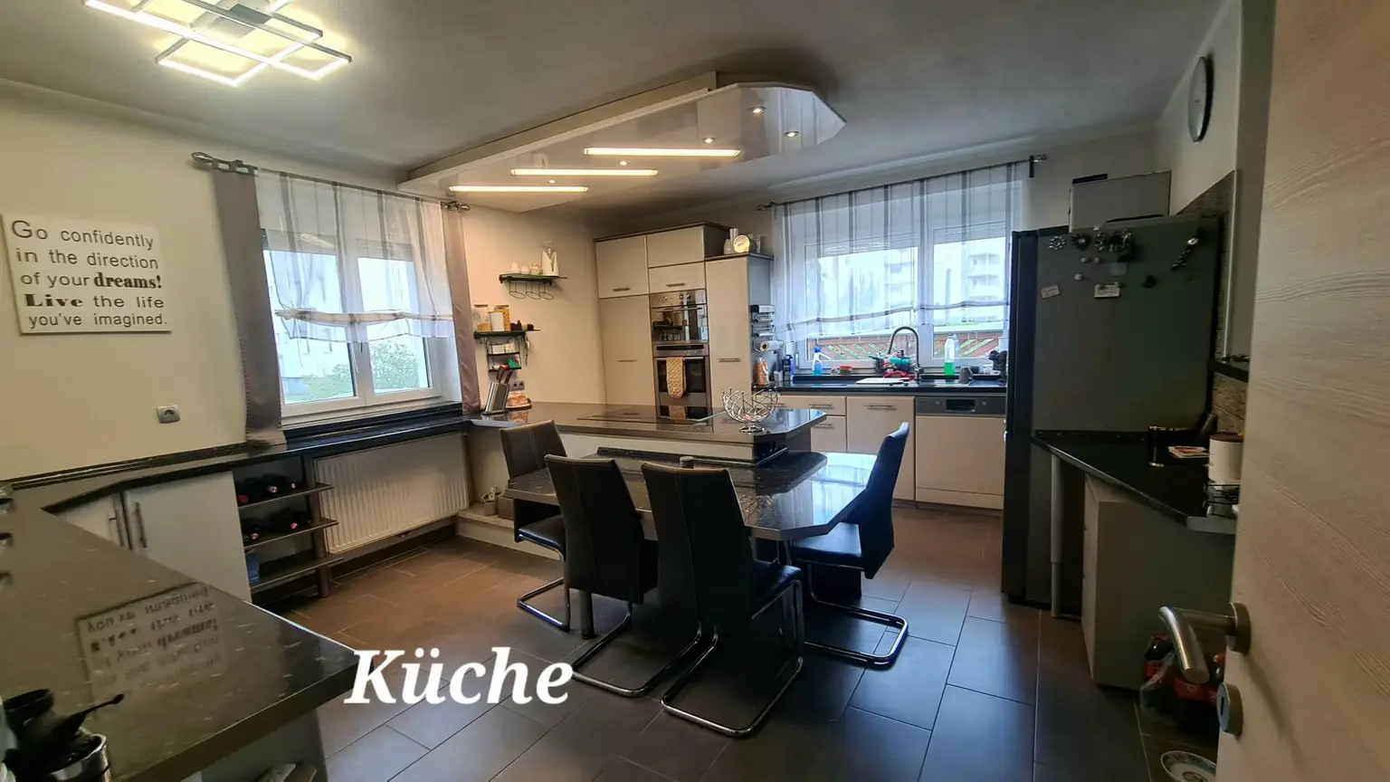 Modernisiertes Einfamilienhaus mit XXL Terrasse, Pool u.v.m.