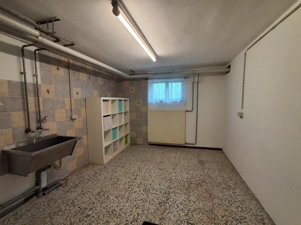 "Miethaus mit Terrasse und Garten - Breitenlee - Neuessling"