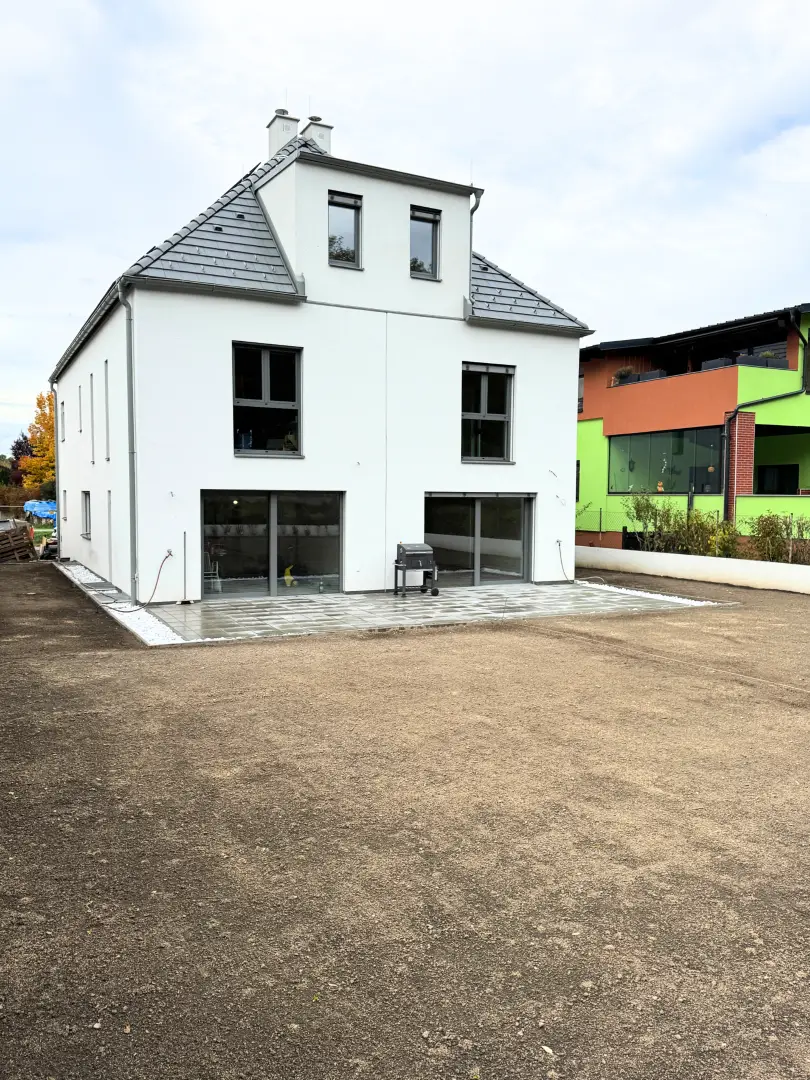 SCHLÜSSELFERTIG! HOCHWERTIGER BAUMEISTER-QUALITÄTSBAU - PROVISIONSFREI FÜR DEN KÄUFER!