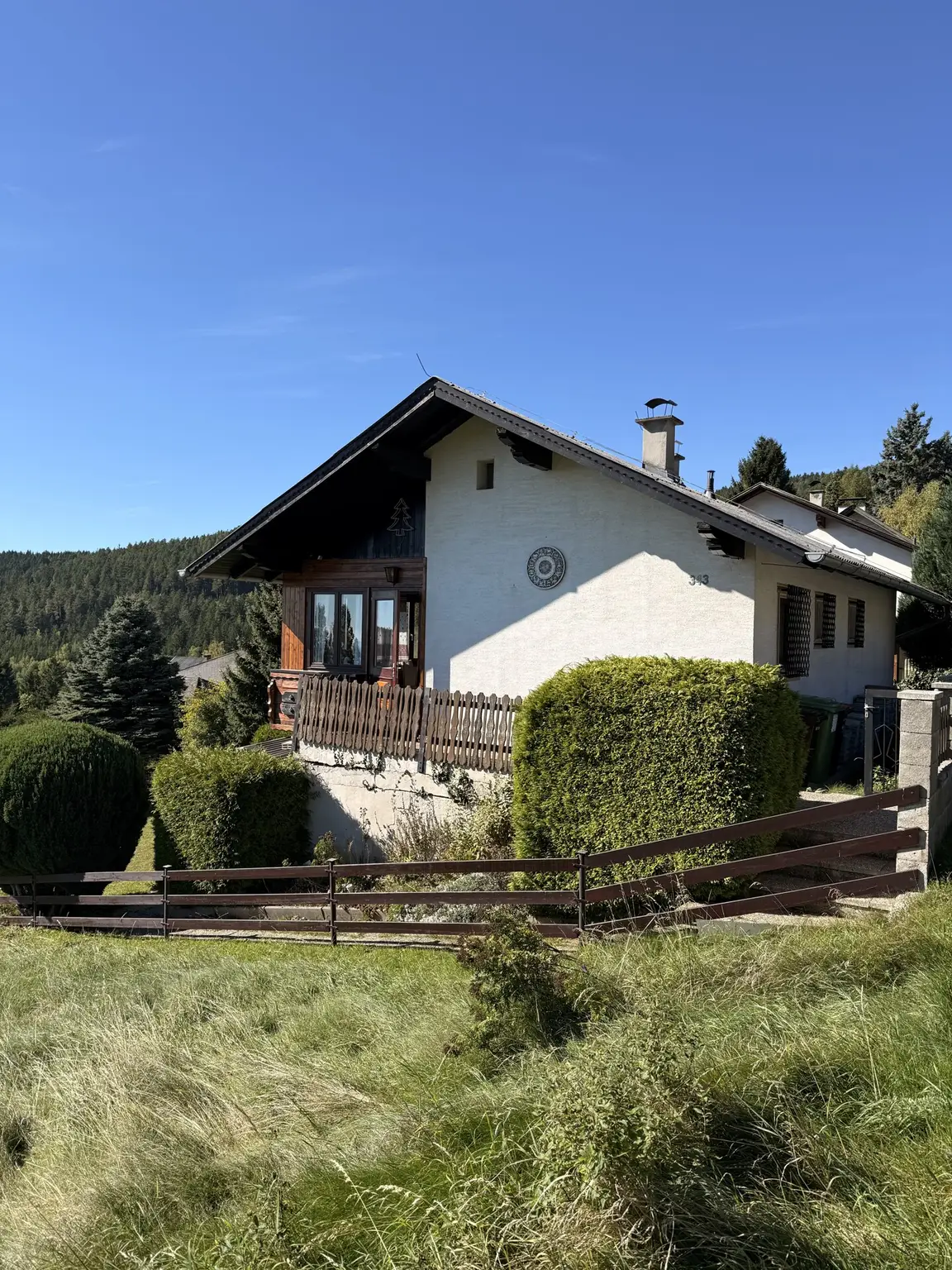 „Ihr Rückzugsort in den Bergen – Einfamilienhaus mit Ausblick“