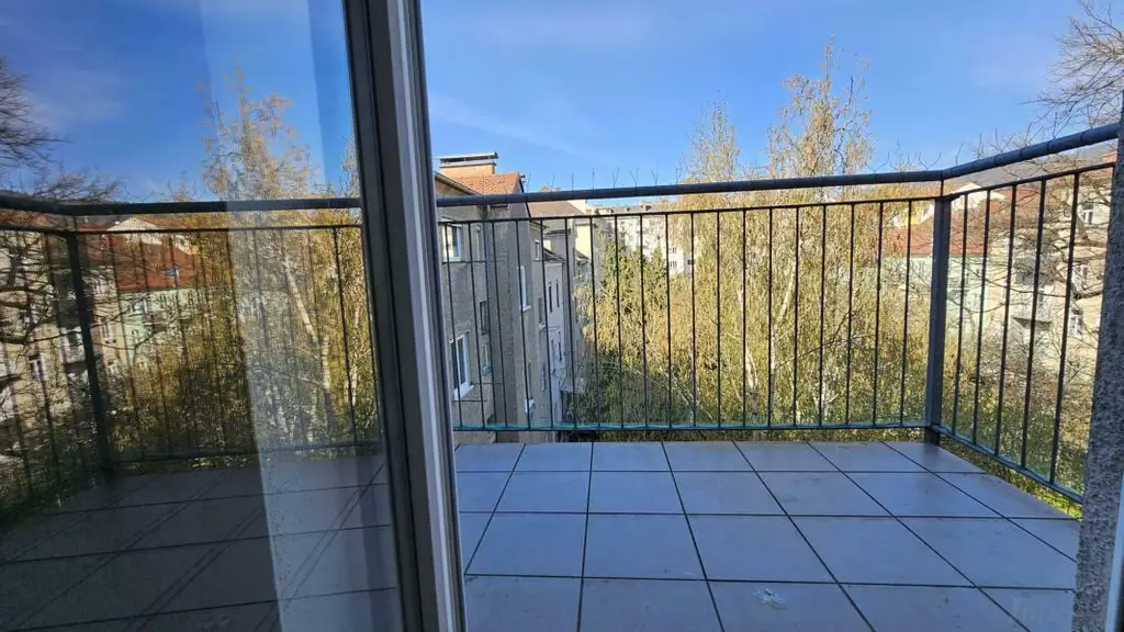 ***Elegante DG-Maisonette ** 2 Innenhofbalkone ** Trendviertel Graz-Lend ** moderne Citywohnung ** für Paare & Studenten & Anleger ***
